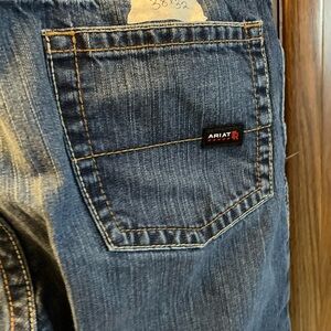 Ariat FR Jeans Mens 38x32  Blue M5 Straight Leg Flame Resistant CAT 2 NFPA 2112